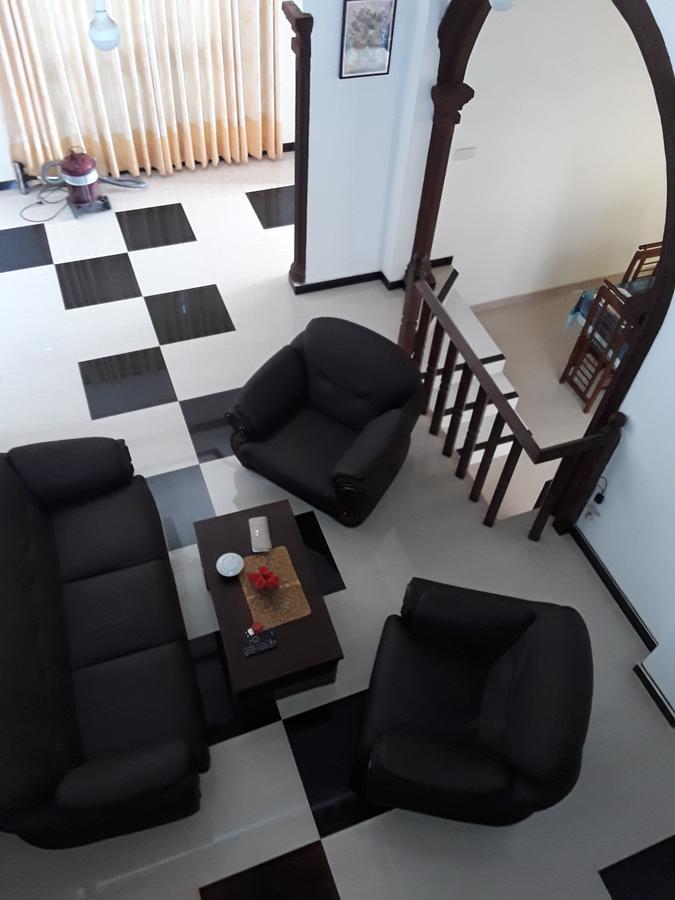 Darshani Hikka Villa Hikkaduwa Exterior photo